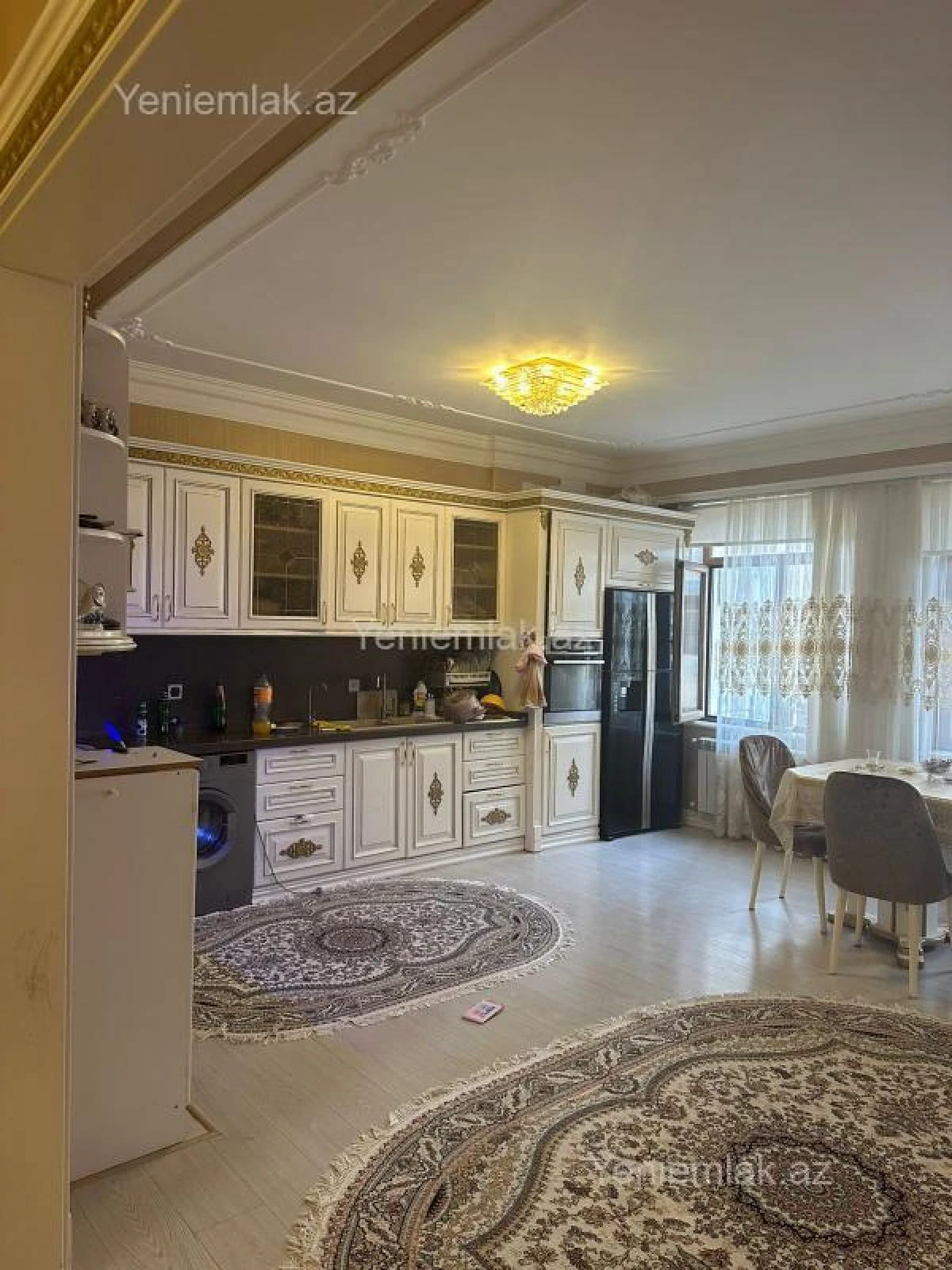 Satılır 2 otaqlı yeni tikili 100 m²