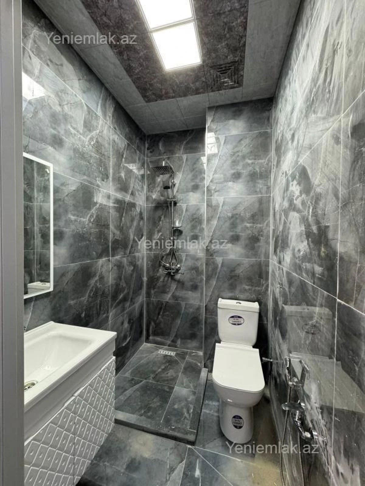 Satılır 2 otaqlı yeni tikili 54 m²