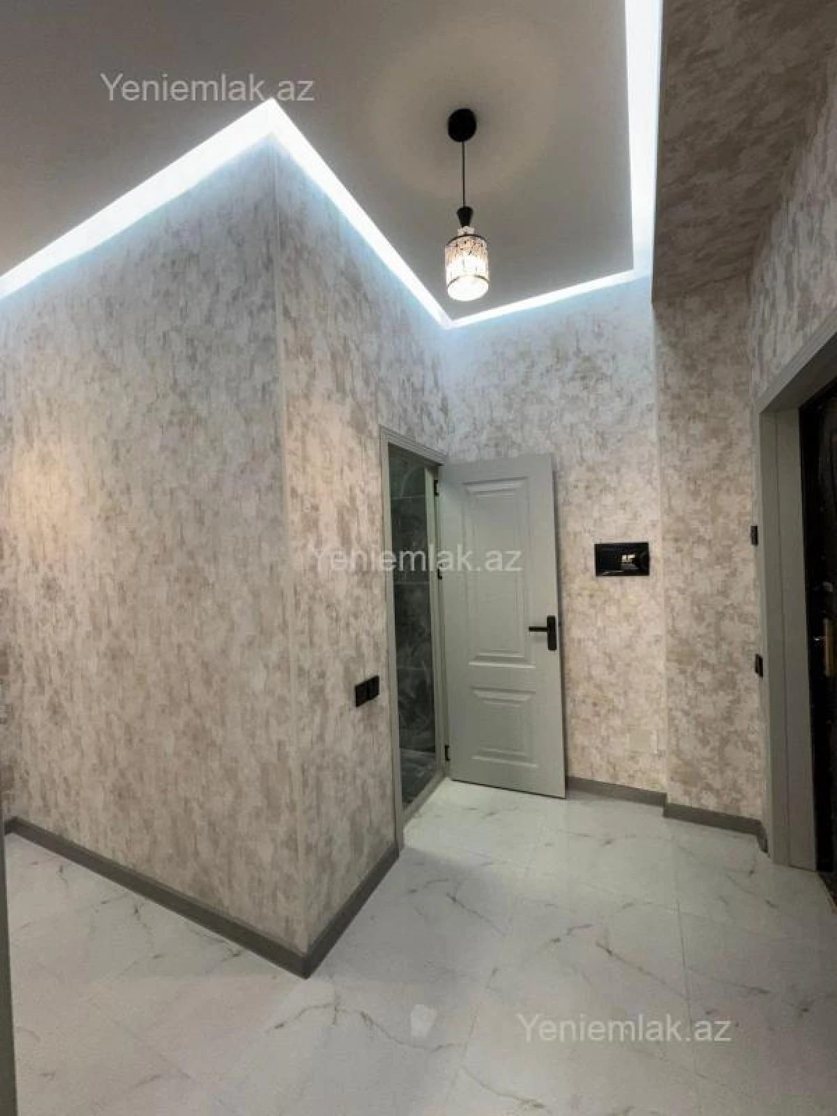 Satılır 2 otaqlı yeni tikili 54 m²