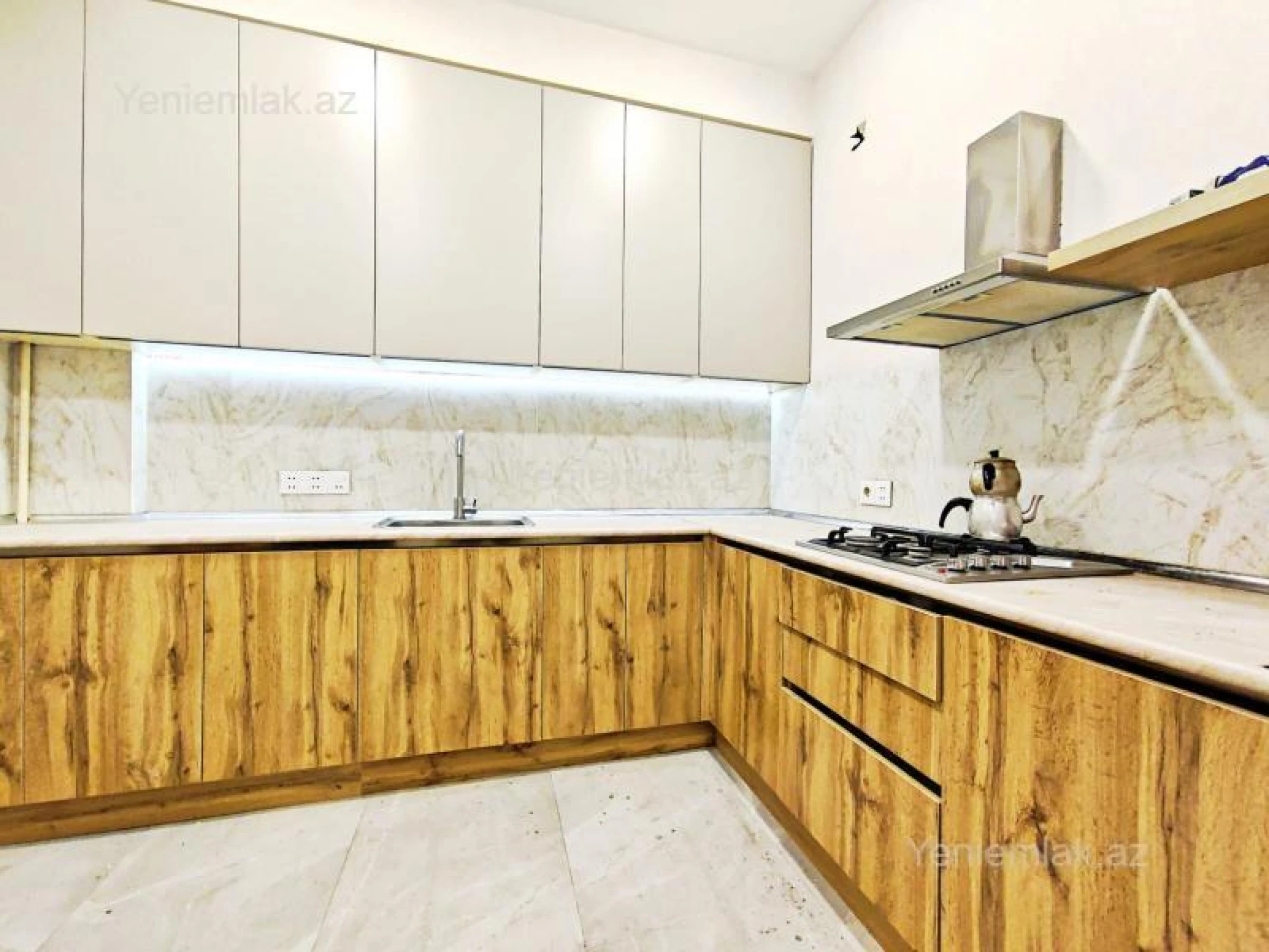 Satılır 2 otaqlı yeni tikili 70 m²