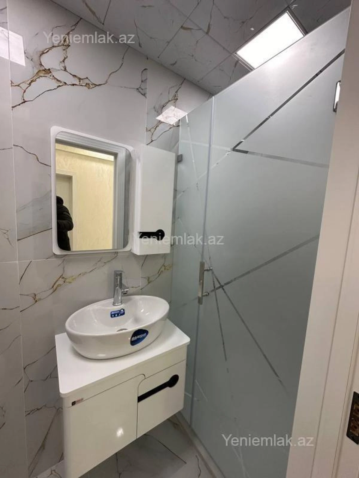 Satılır 3 otaqlı yeni tikili 61 m²