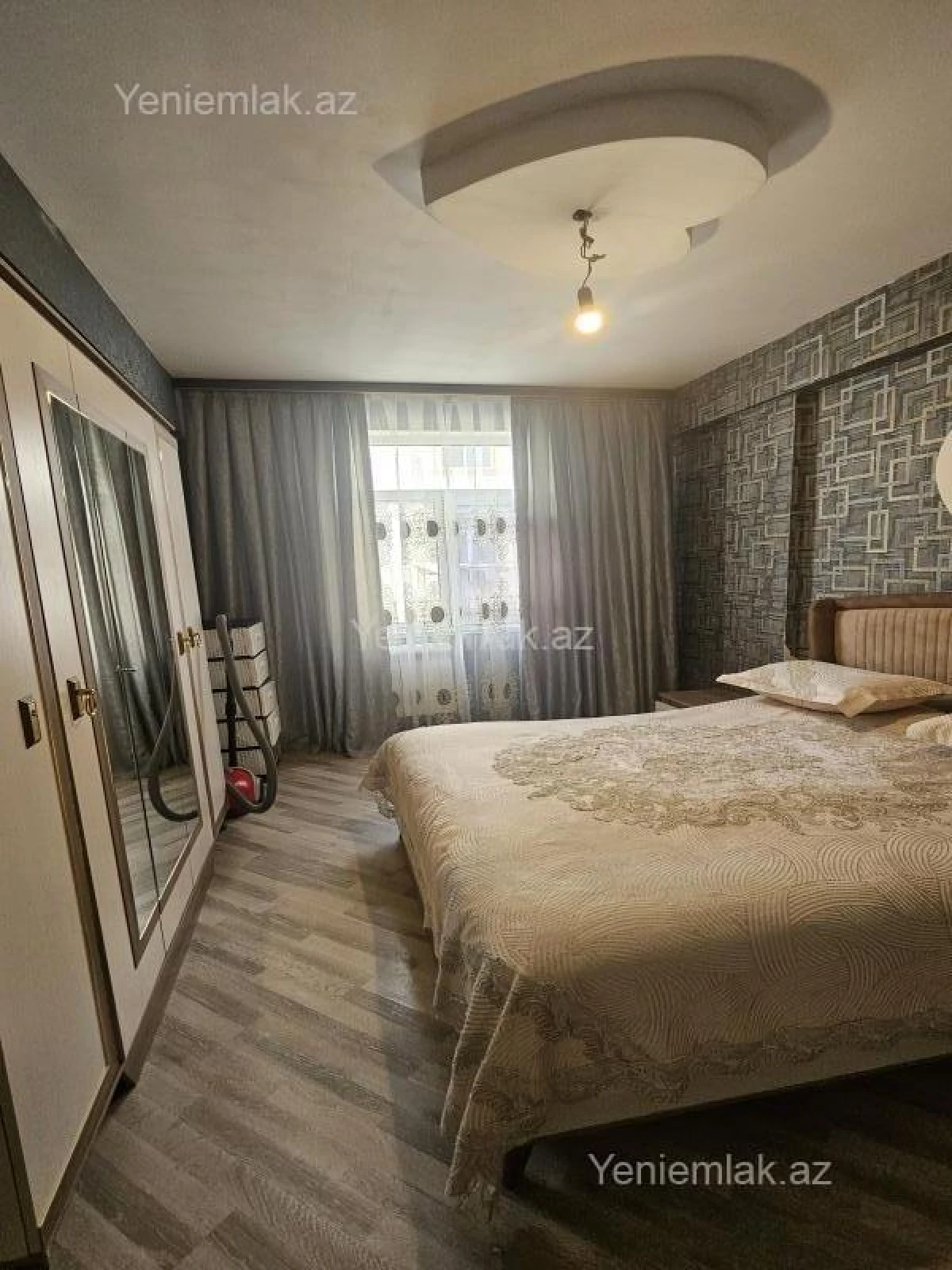 Satılır 3 otaqlı yeni tikili 73 m²