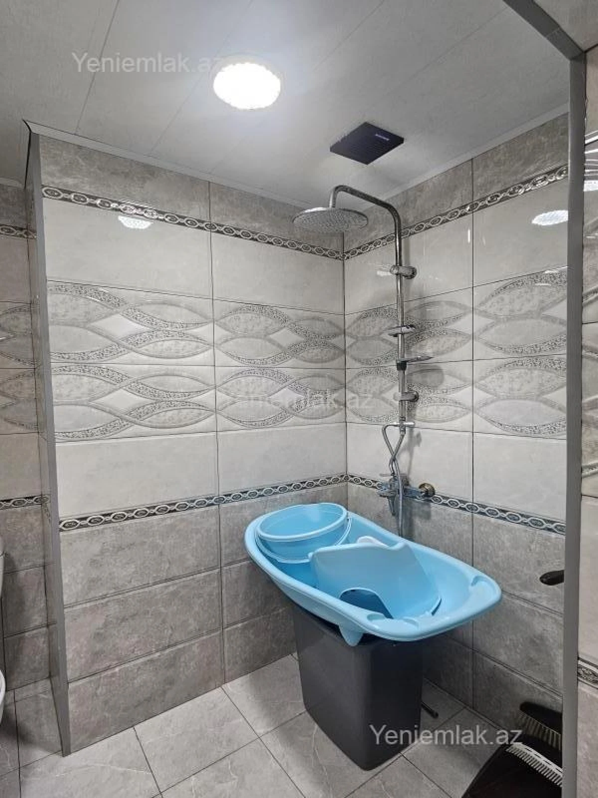 Satılır 3 otaqlı yeni tikili 73 m²