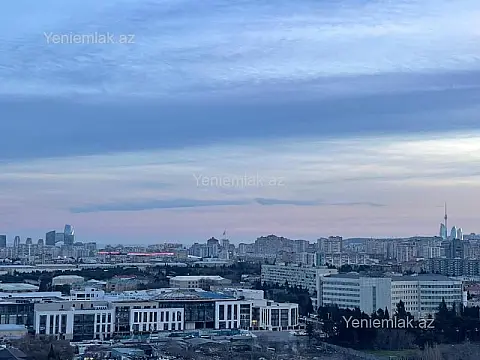 Satılır 3 otaqlı yeni tikili 125 m²