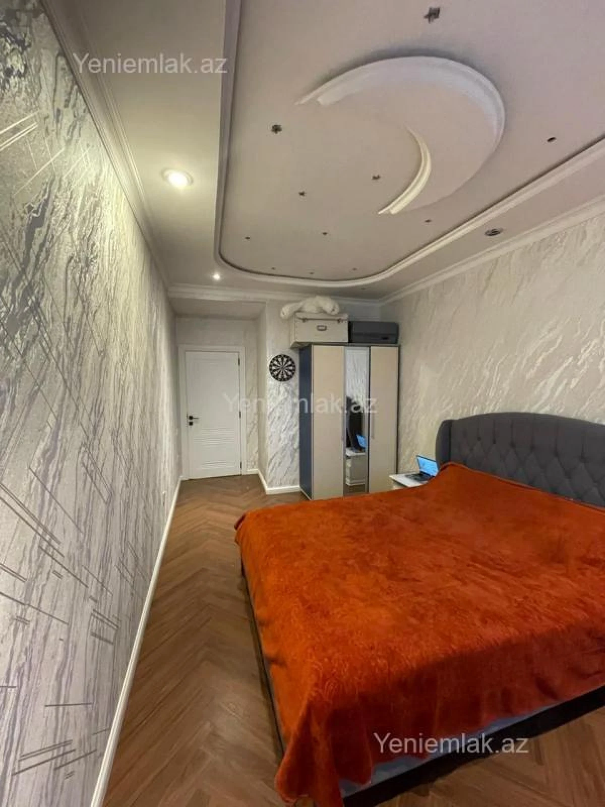 Satılır 3 otaqlı yeni tikili 125 m²