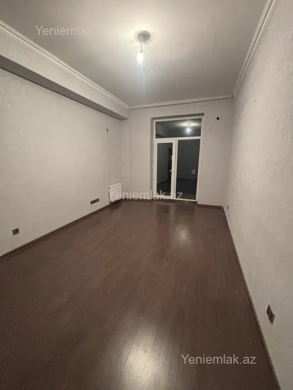 Satılır 4 otaqlı yeni tikili 110 m²