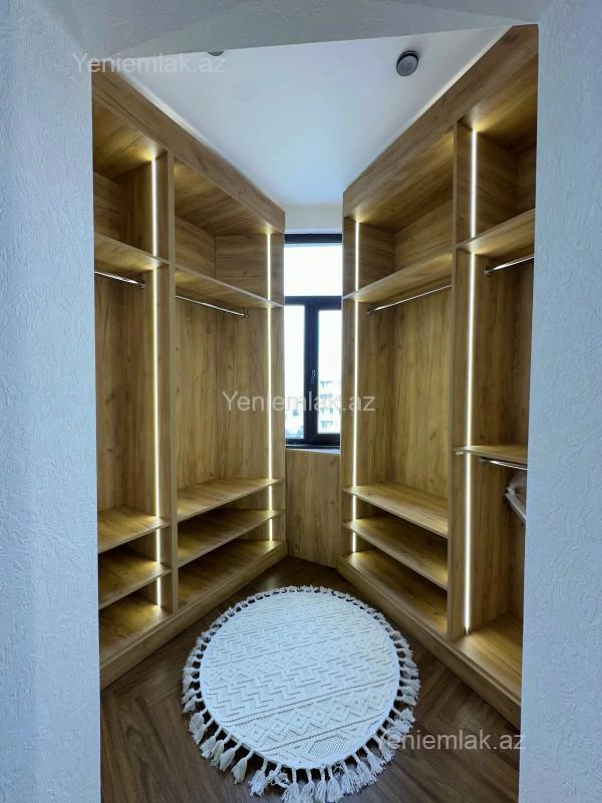 Satılır 3 otaqlı yeni tikili 90 m²