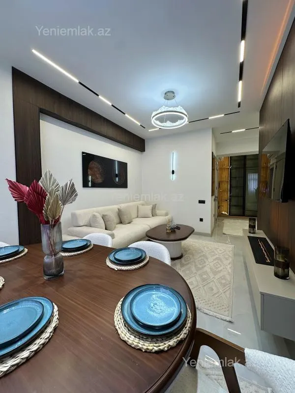 Satılır 3 otaqlı yeni tikili 90 m²