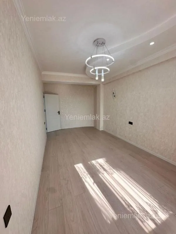 Satılır 2 otaqlı yeni tikili 52 m²