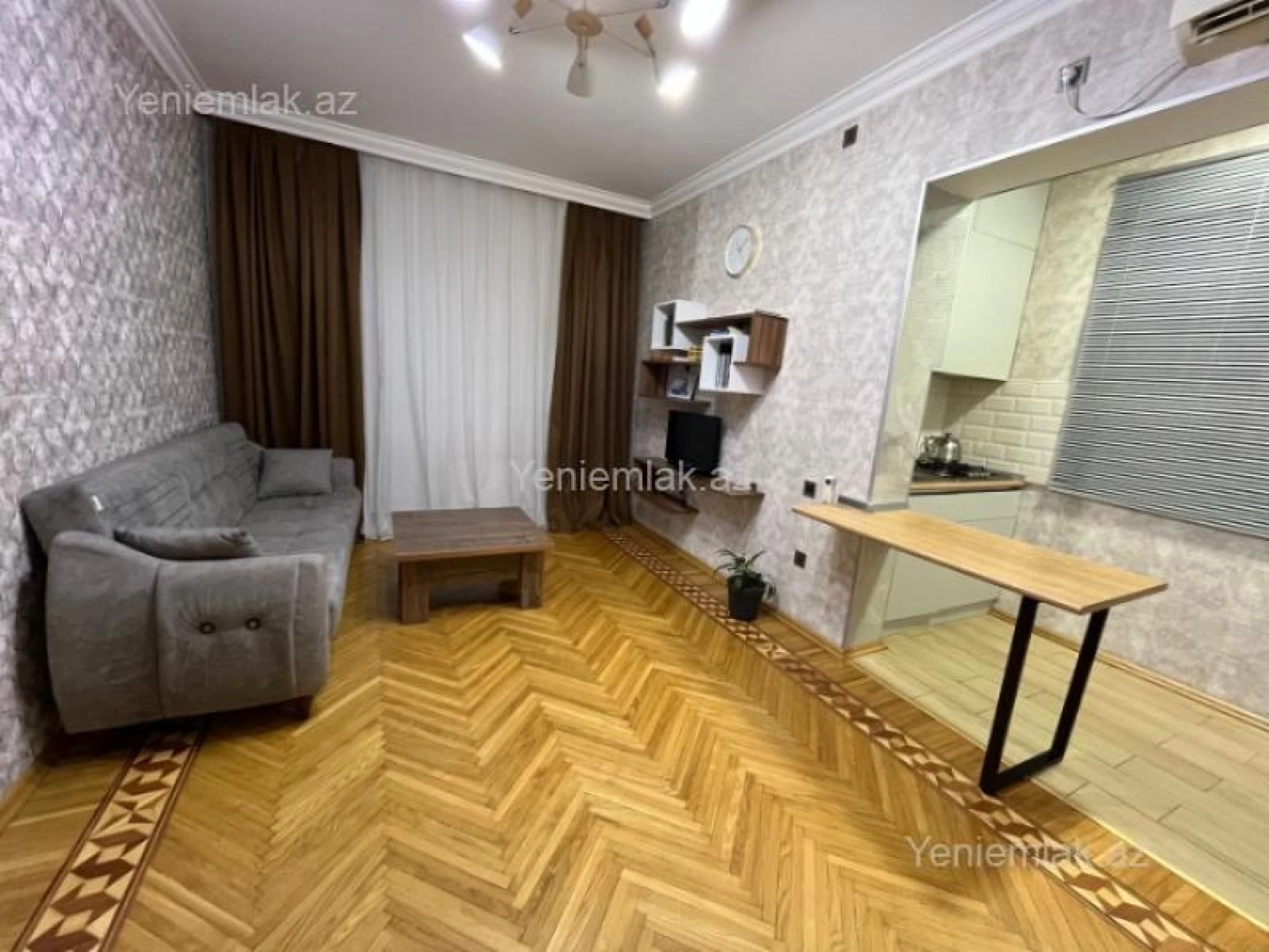 Satılır 3 otaqlı köhnə tikili 65 m²