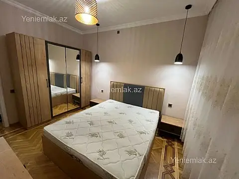 Satılır 3 otaqlı köhnə tikili 65 m²