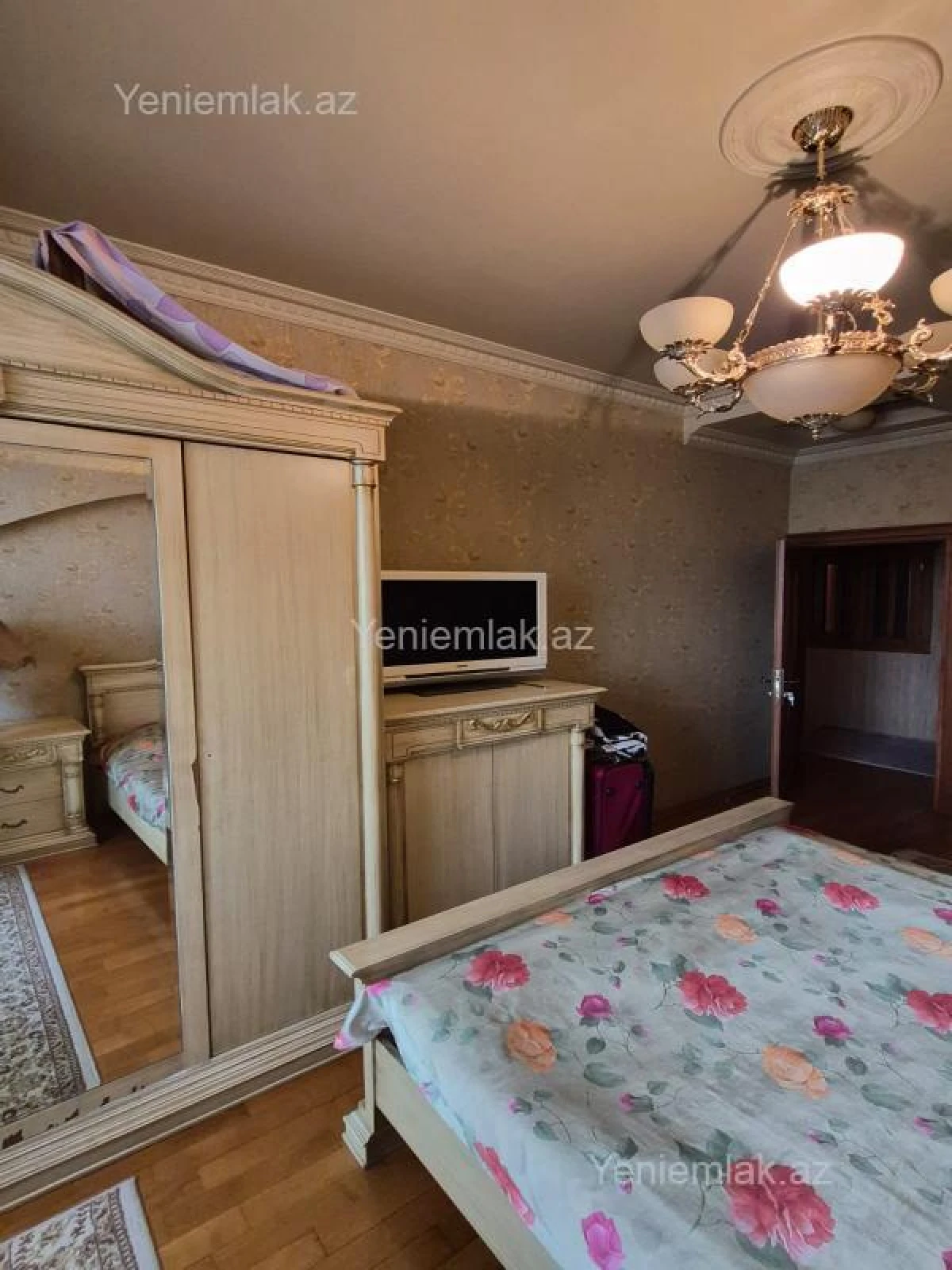 Satılır 2 otaqlı yeni tikili 95 m²