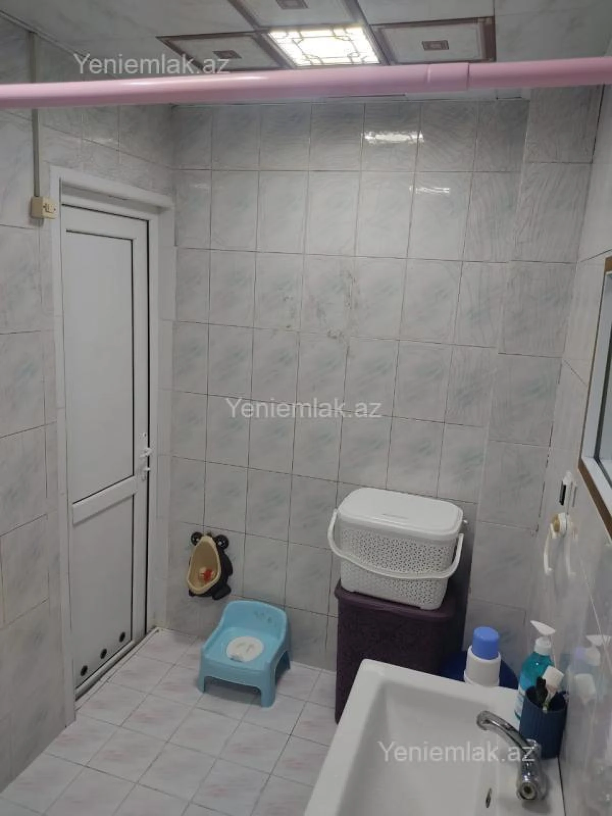 Satılır 2 otaqlı köhnə tikili 60 m²