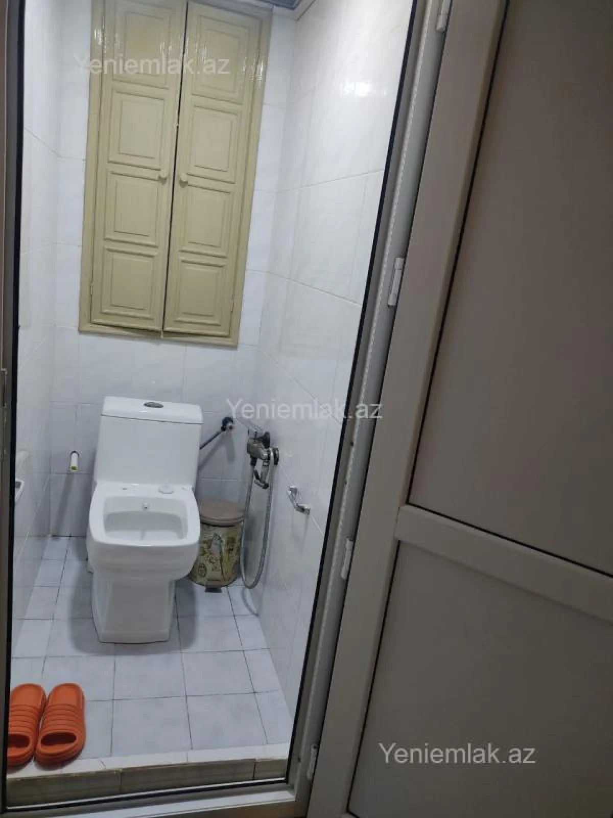 Satılır 2 otaqlı köhnə tikili 60 m²