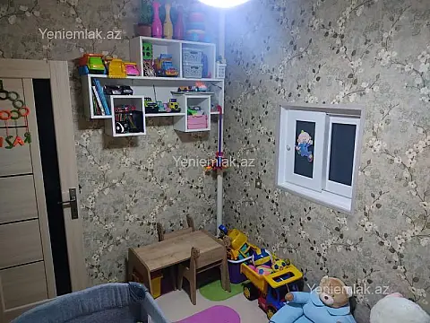 Satılır 2 otaqlı köhnə tikili 60 m²