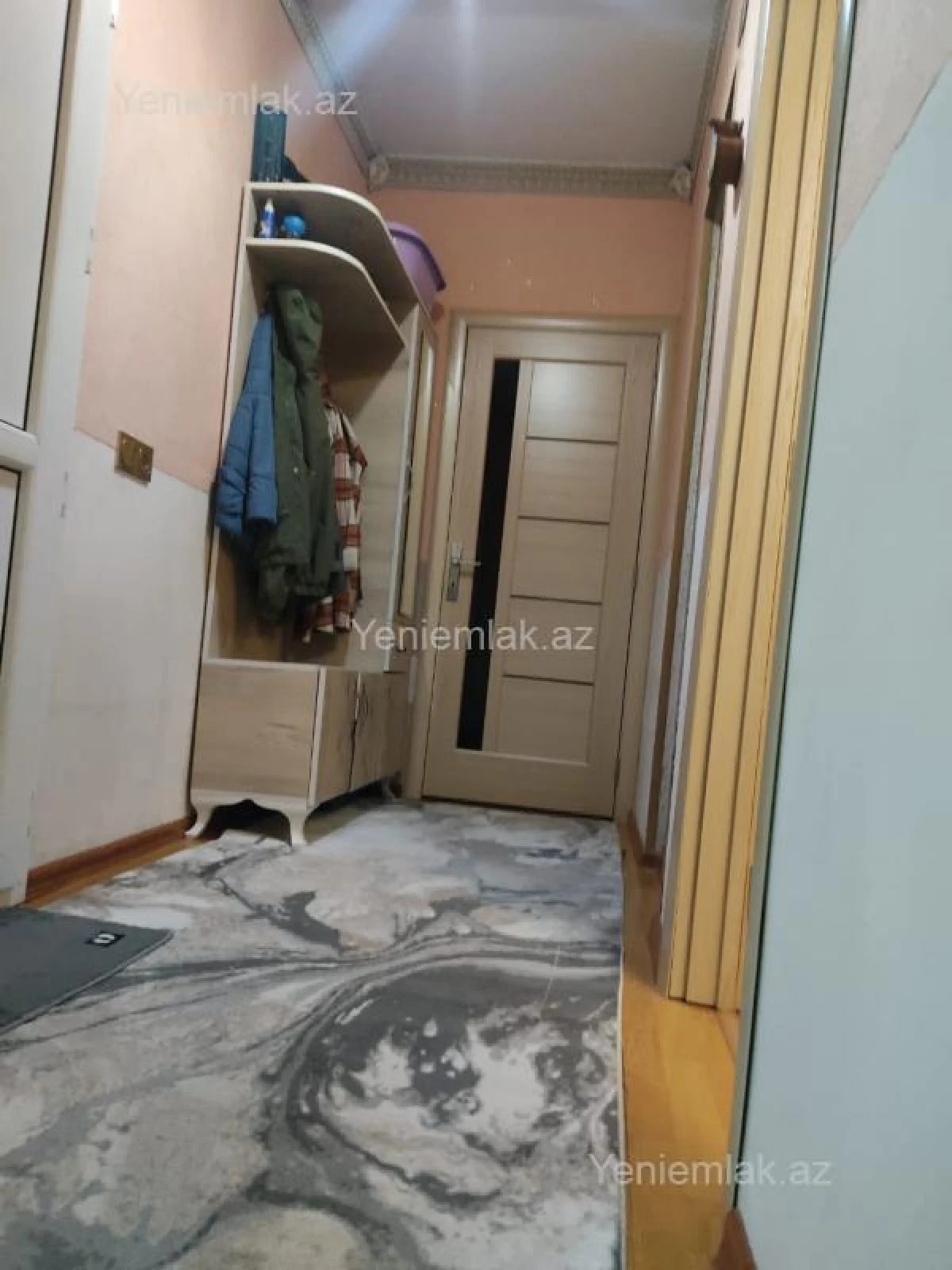 Satılır 2 otaqlı köhnə tikili 60 m²