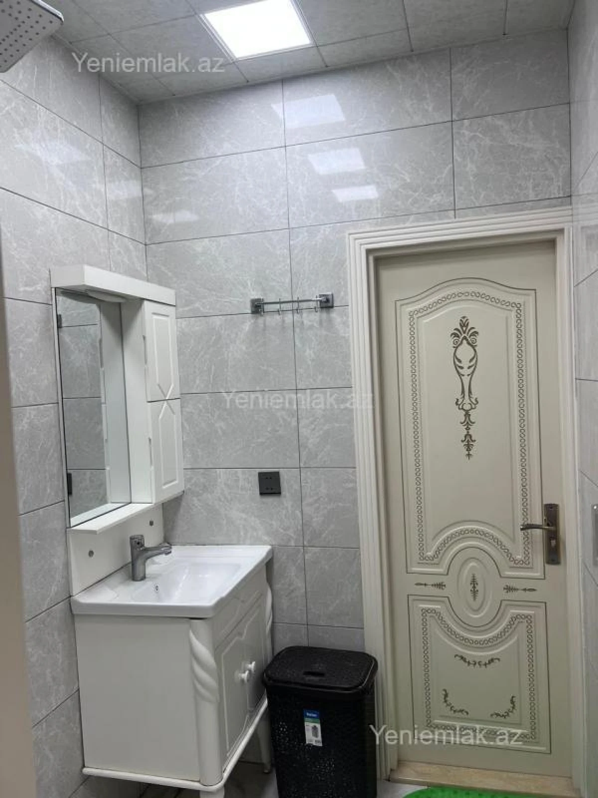 Satılır 3 otaqlı köhnə tikili 70 m²