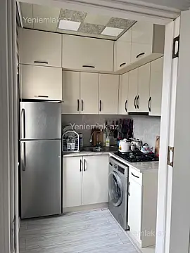 Satılır 3 otaqlı köhnə tikili 70 m²