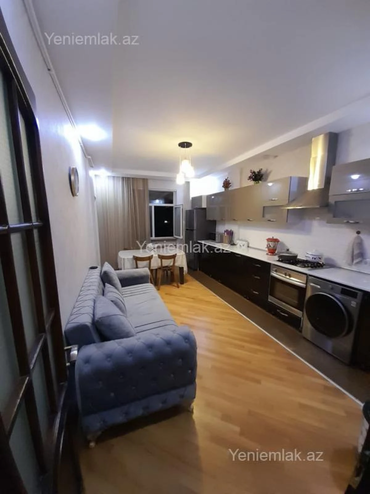 Satılır 3 otaqlı yeni tikili 125 m²