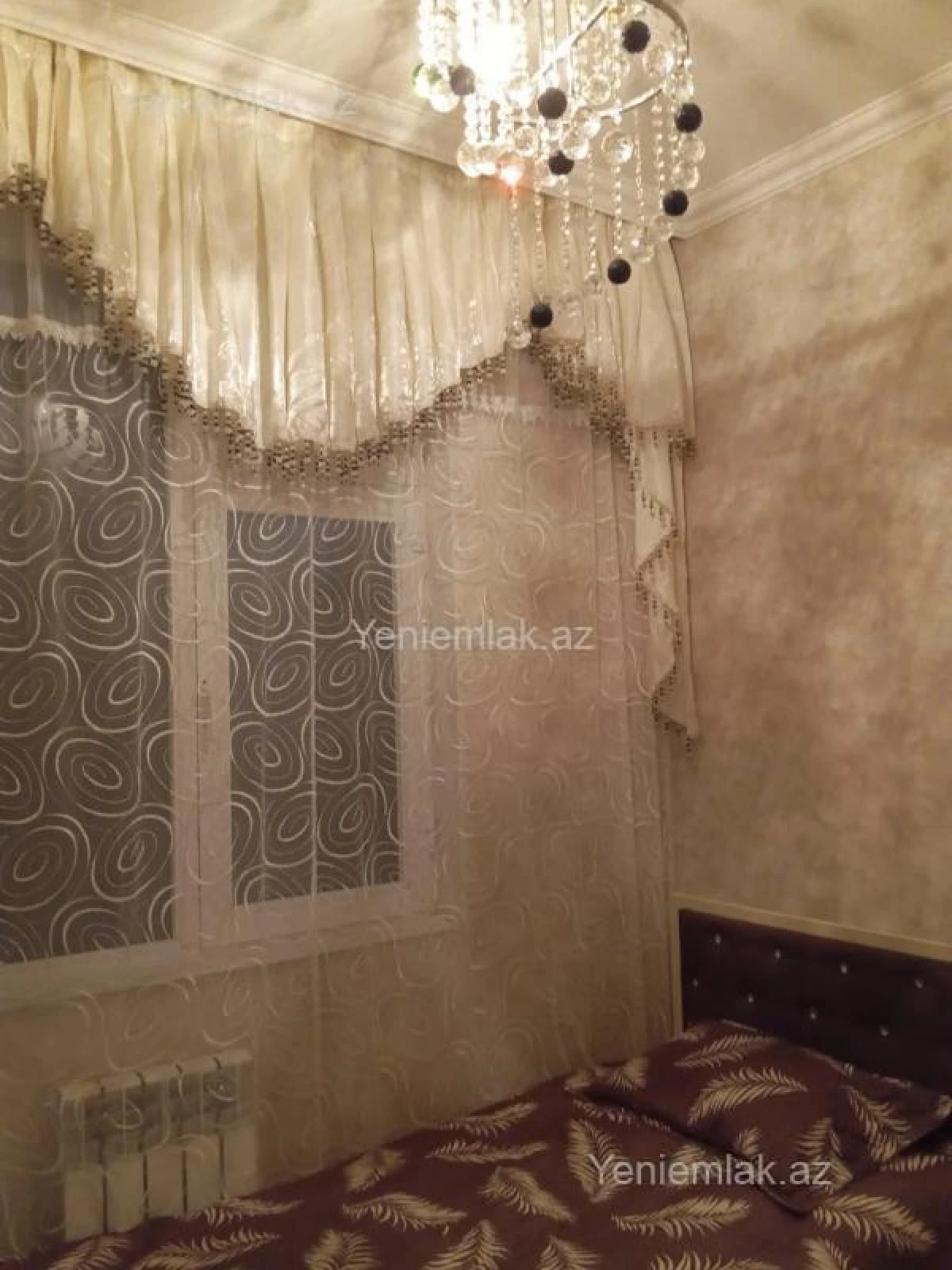 Satılır 3 otaqlı köhnə tikili 60 m²