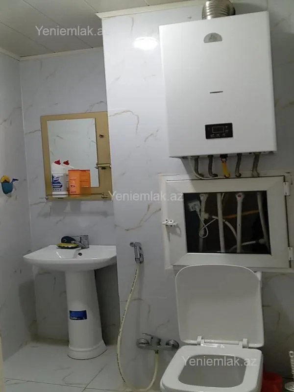Satılır 3 otaqlı köhnə tikili 60 m²