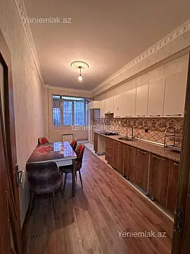 Satılır 3 otaqlı yeni tikili 83 m²