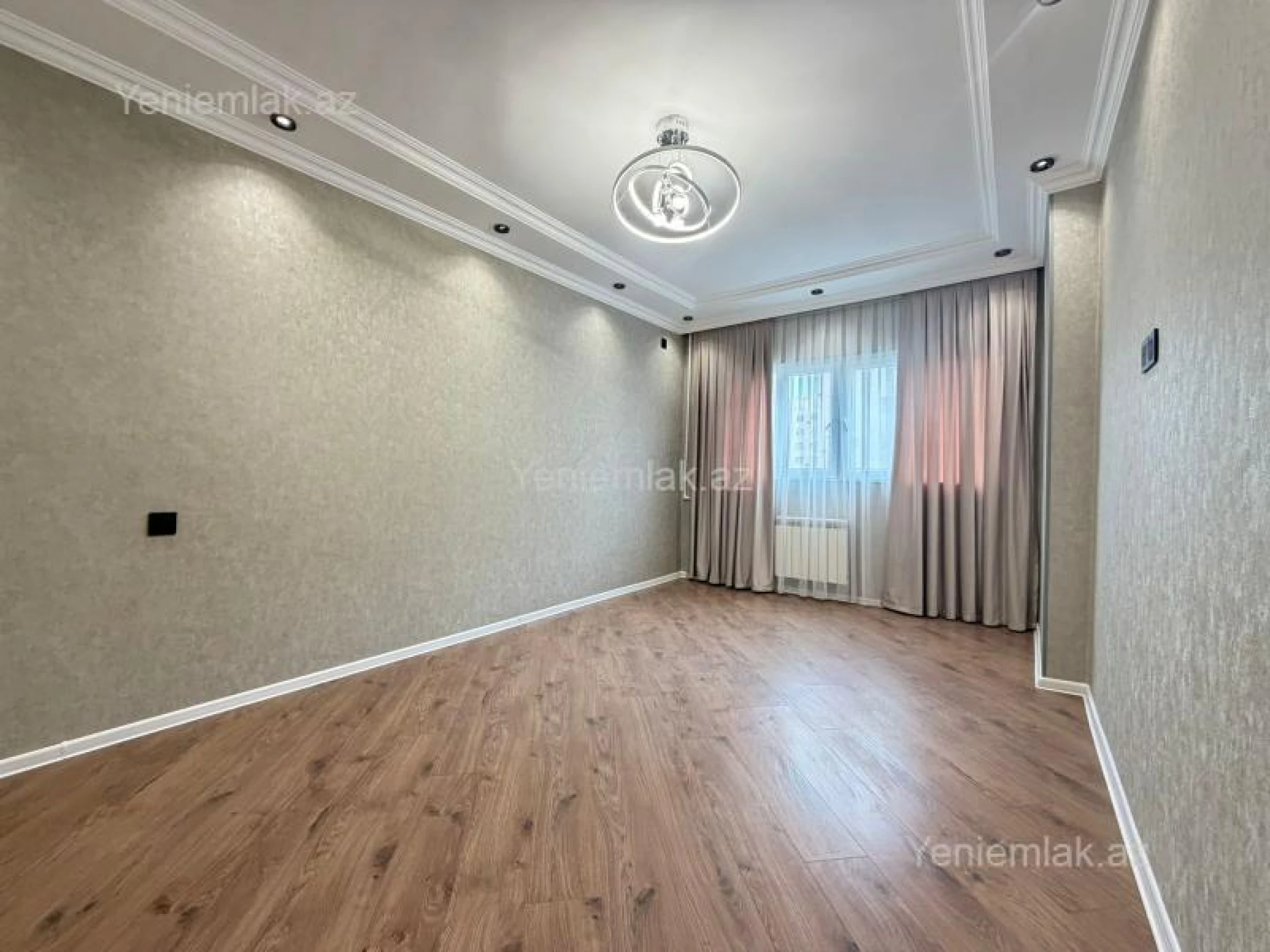 Satılır 3 otaqlı yeni tikili 80 m²