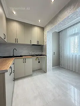 Satılır 3 otaqlı yeni tikili 80 m²