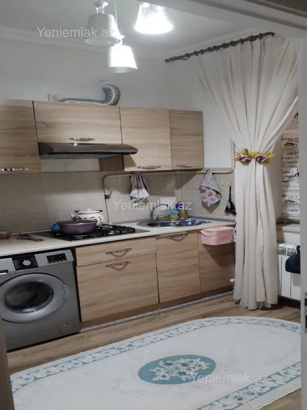 Satılır 2 otaqlı yeni tikili 60 m²