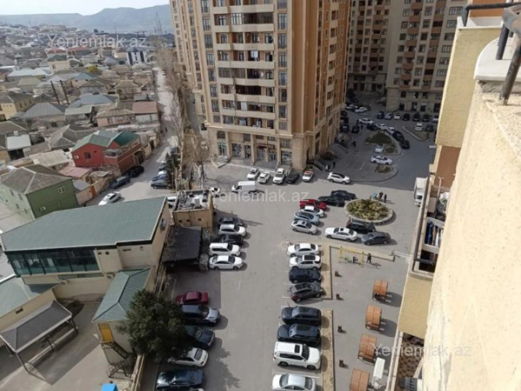 Satılır 3 otaqlı yeni tikili 130 m²