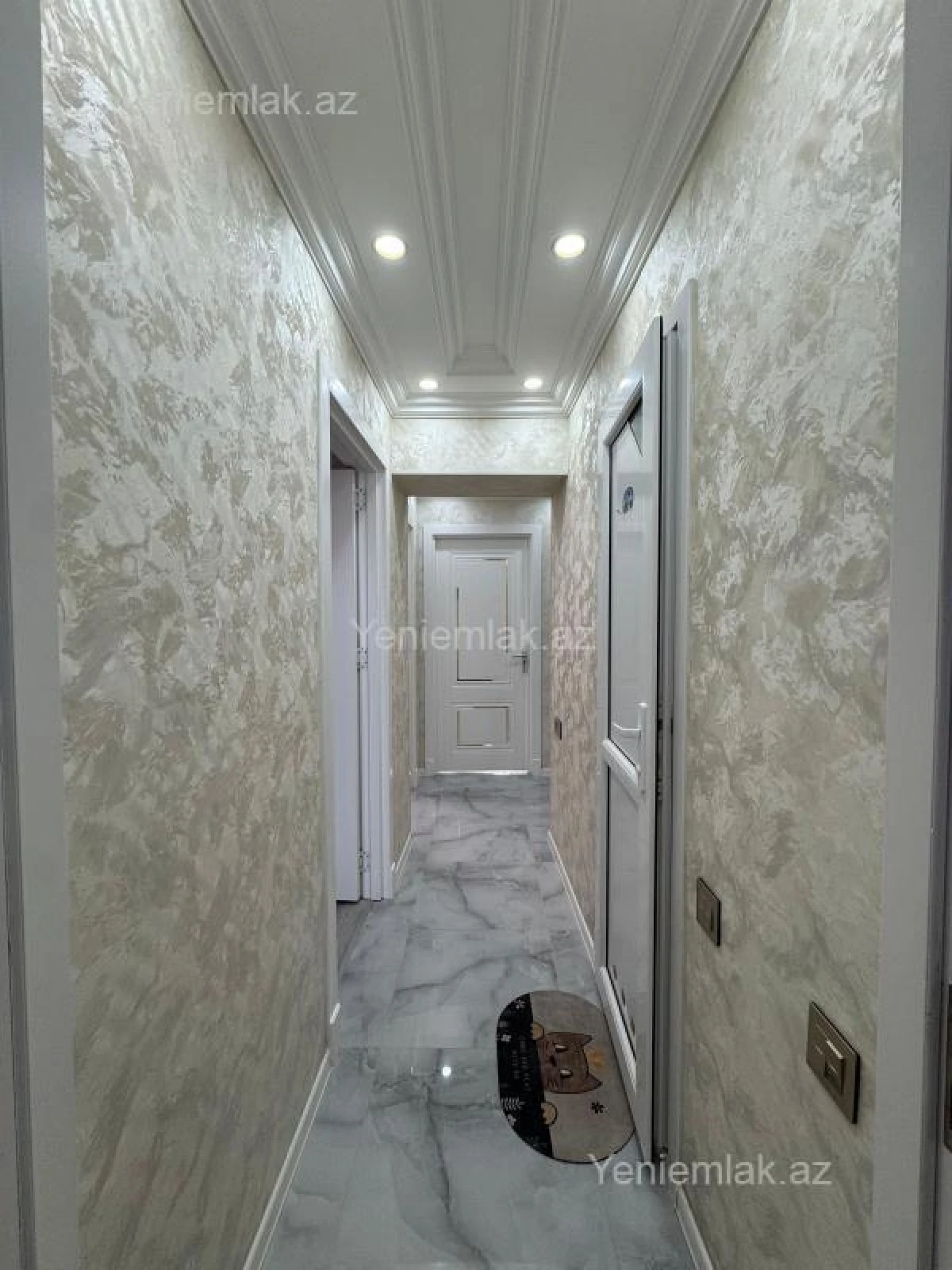 Satılır 4 otaqlı köhnə tikili 65 m²