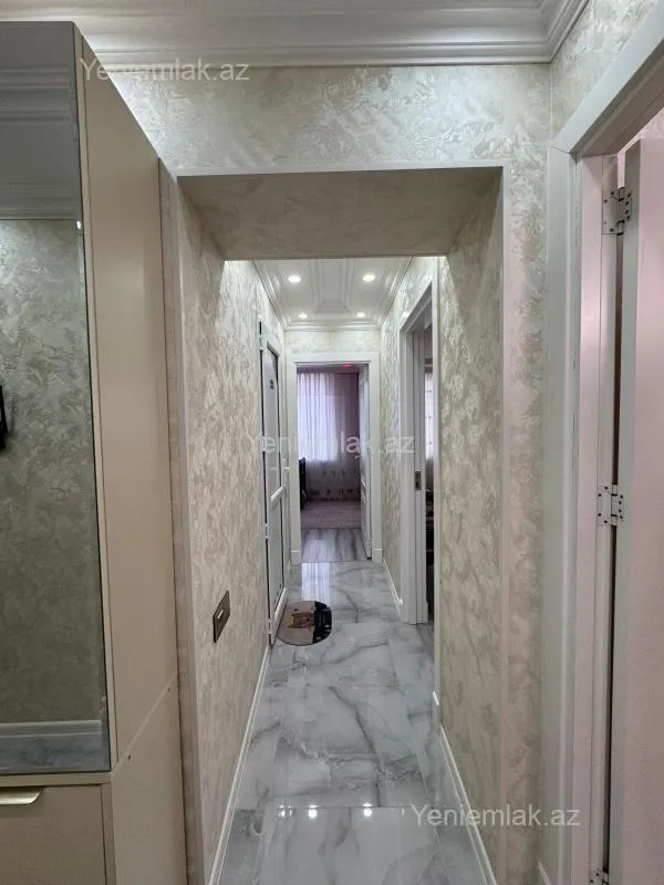 Satılır 4 otaqlı köhnə tikili 65 m²
