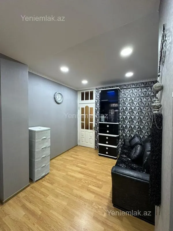 Satılır 3 otaqlı köhnə tikili 56 m²