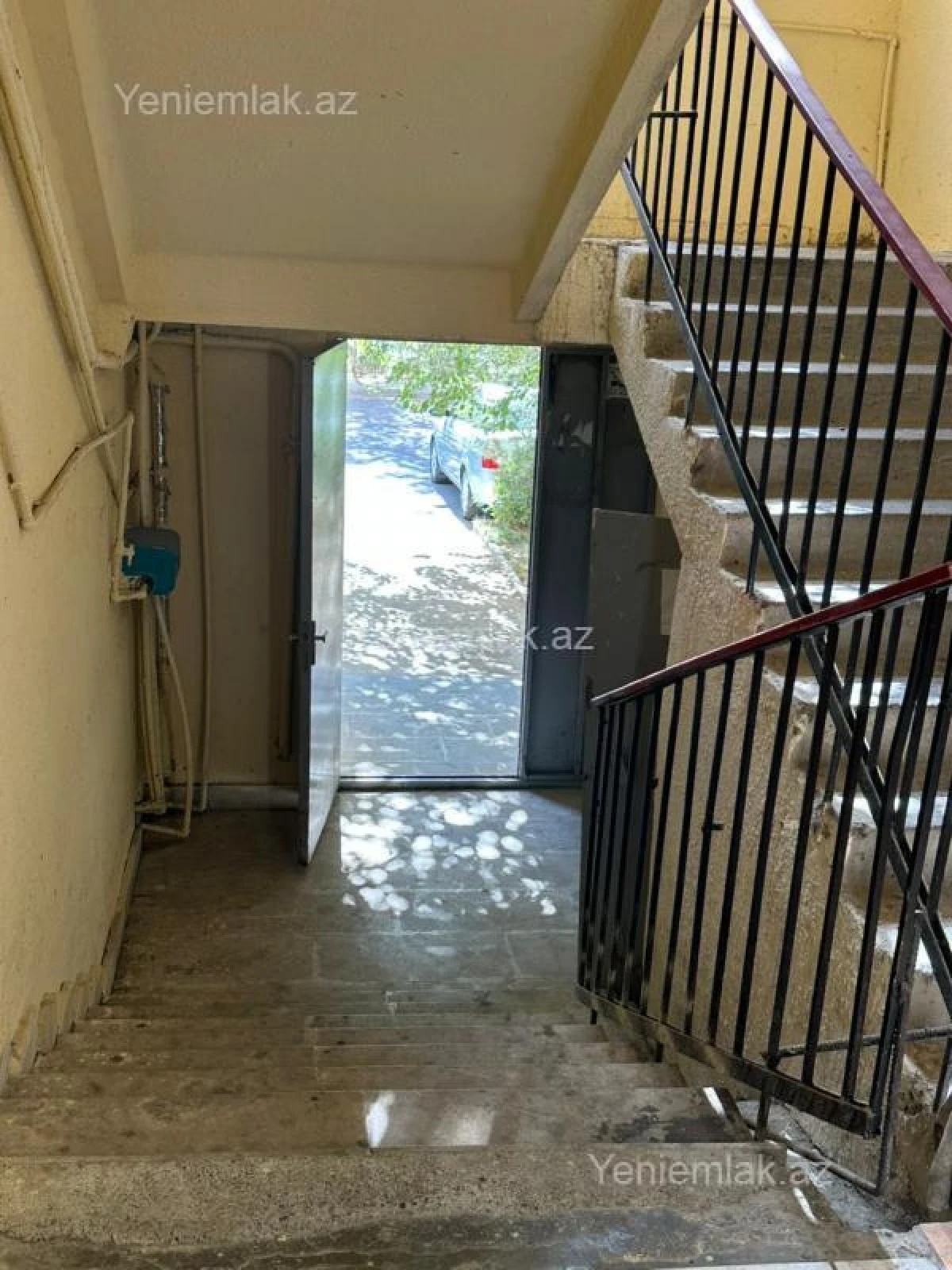 Satılır 3 otaqlı köhnə tikili 56 m²