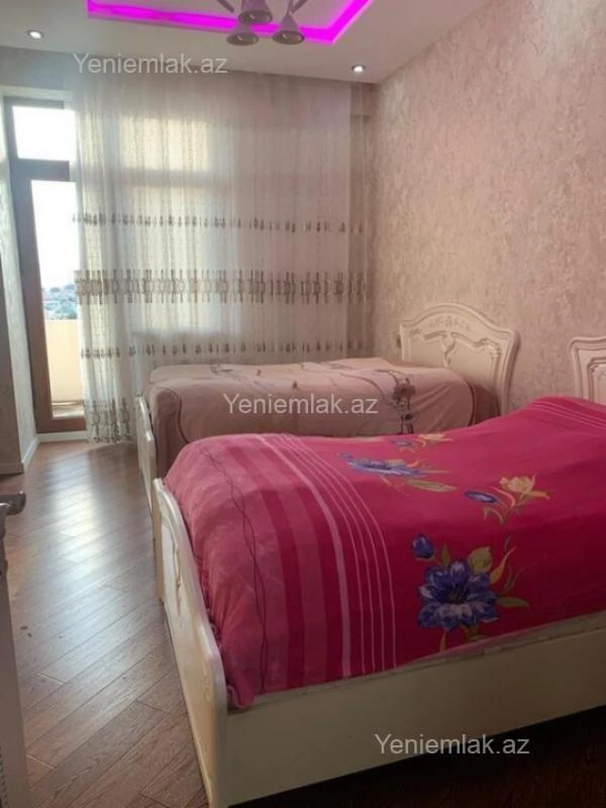 Satılır 3 otaqlı yeni tikili 143 m²