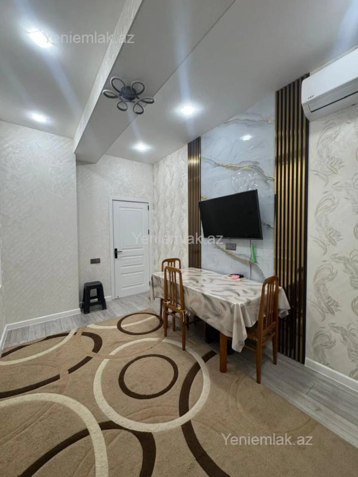 Satılır 3 otaqlı yeni tikili 68.5 m²