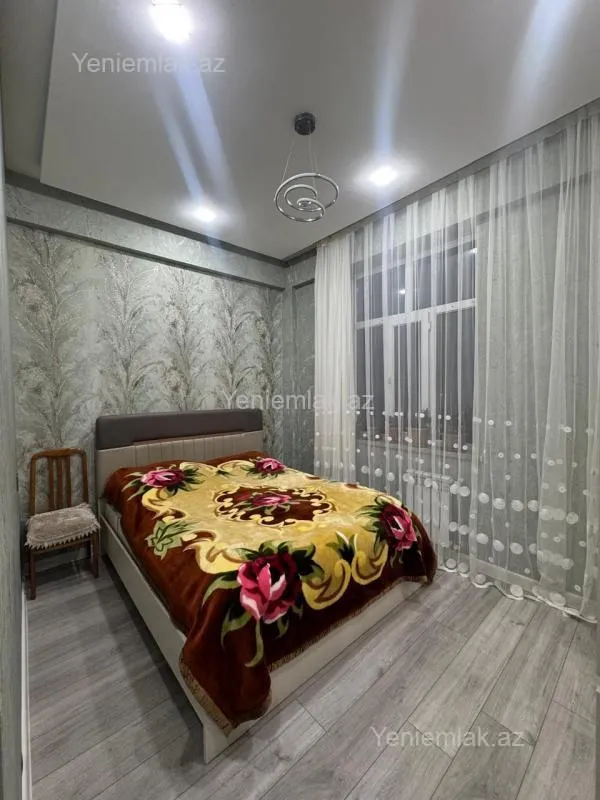 Satılır 3 otaqlı yeni tikili 68.5 m²