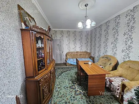 Satılır 3 otaqlı köhnə tikili 80 m²
