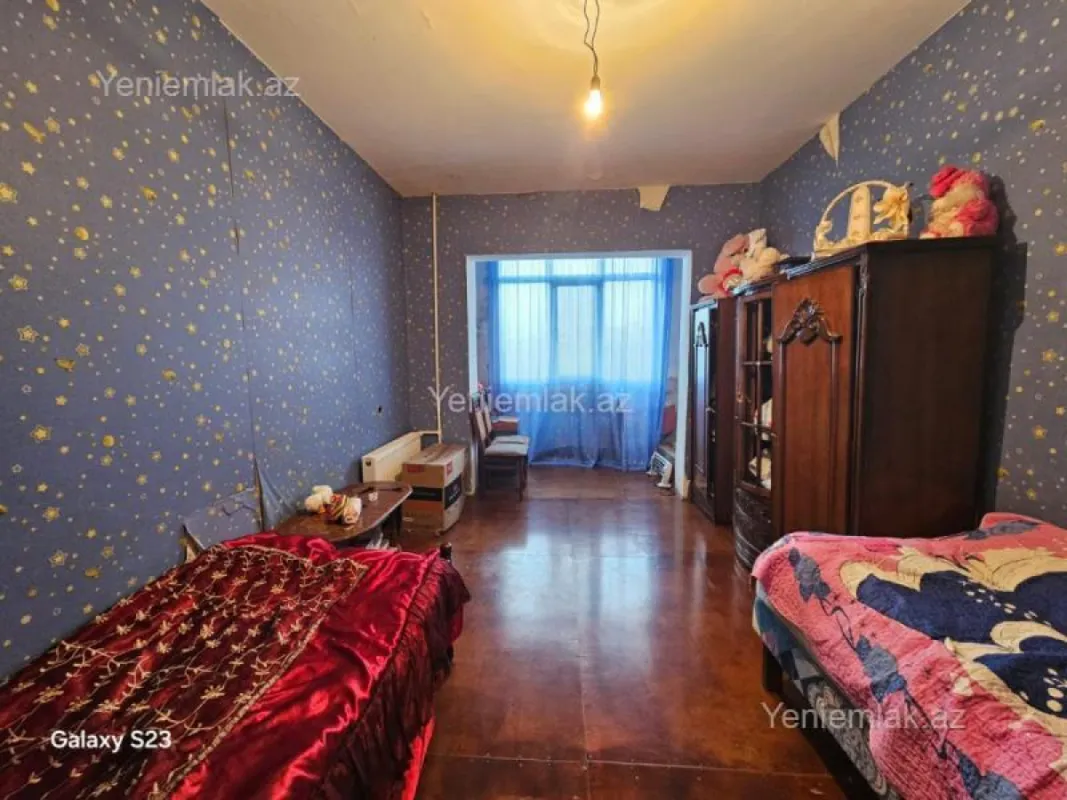 Satılır 3 otaqlı köhnə tikili 80 m²