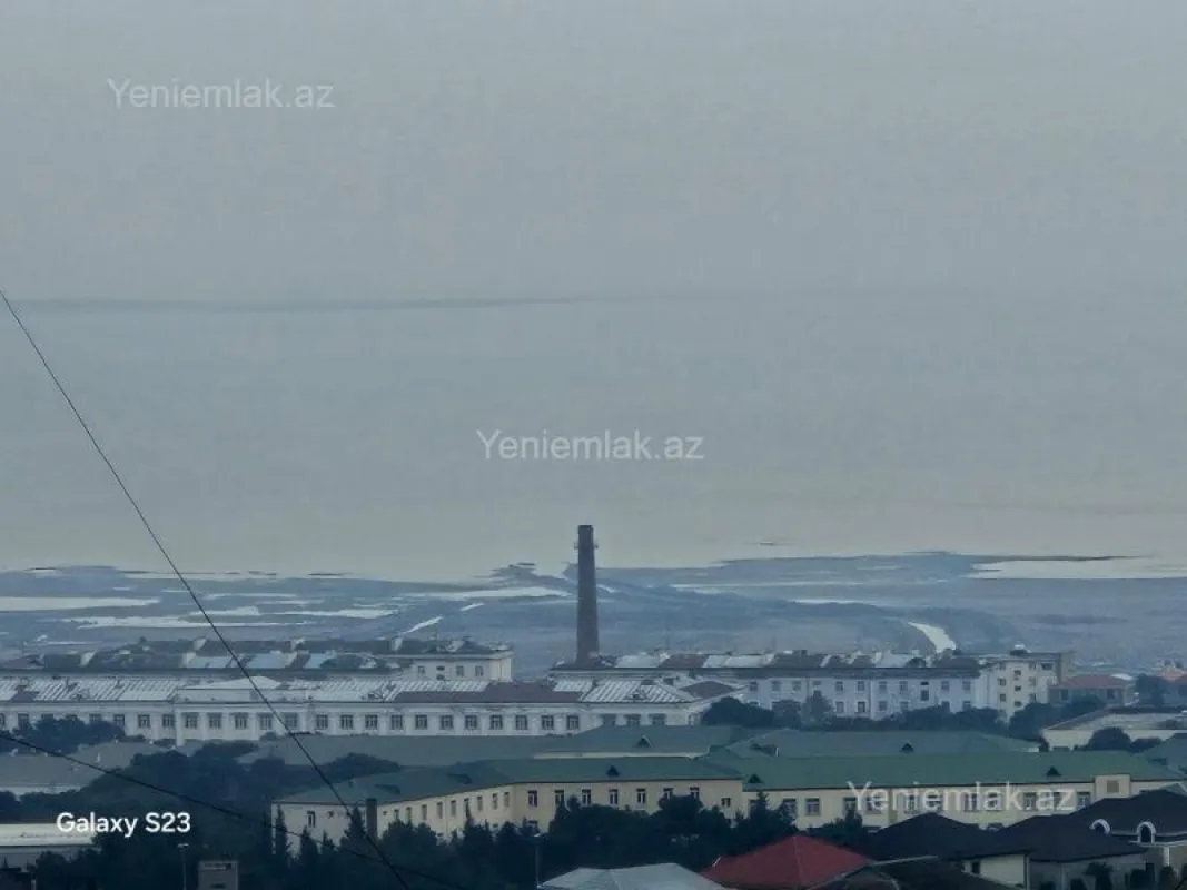 Satılır 3 otaqlı köhnə tikili 80 m²