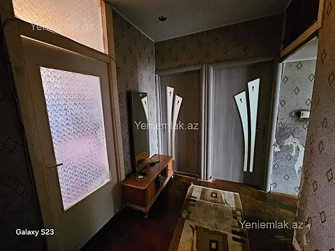 Satılır 3 otaqlı köhnə tikili 80 m²