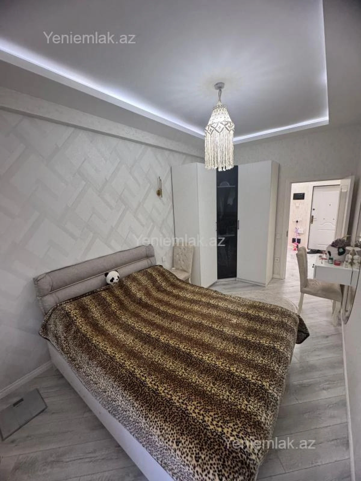 Satılır 2 otaqlı yeni tikili 55 m²