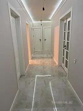 Satılır 5 otaqlı köhnə tikili 125 m²