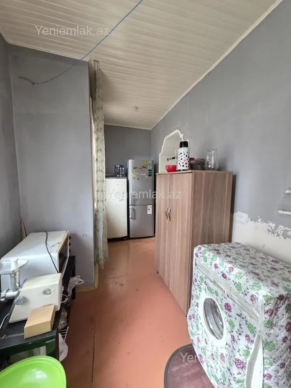 Satılır 3 otaqlı köhnə tikili 85 m²