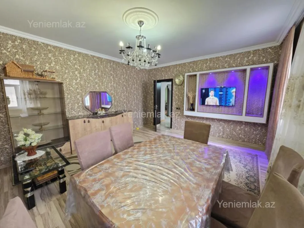 Satılır 3 otaqlı köhnə tikili 85 m²