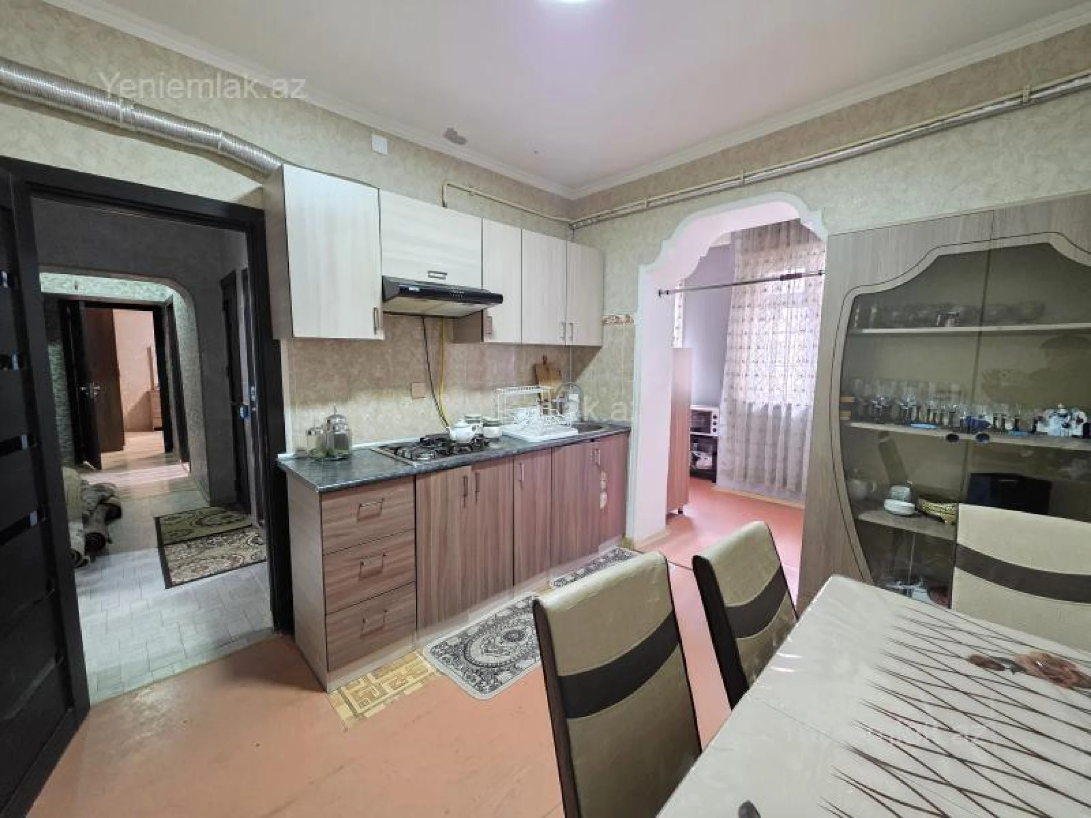 Satılır 3 otaqlı köhnə tikili 85 m²