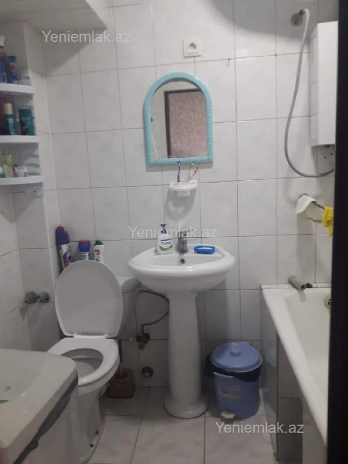 Satılır 2 otaqlı köhnə tikili 42 m²