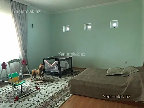 Satılır 10 otaqlı həyət evi 1100 m²