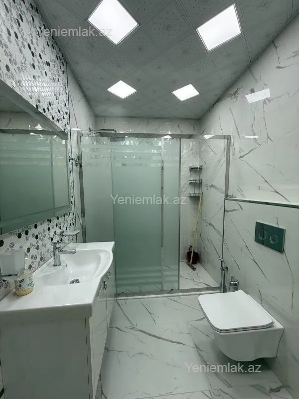 Satılır 4 otaqlı yeni tikili 185 m²