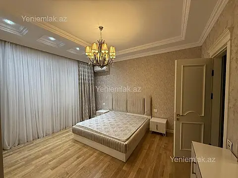 Satılır 4 otaqlı yeni tikili 185 m²